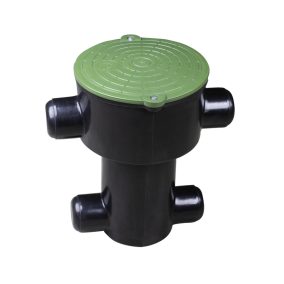 Esővízgyűjtő tartály, szűrő akna, hatékony víztisztítás.