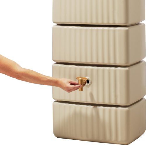 Graf Slim esővízgyűjtő tartály, keskeny kialakítás, helytakarékos megoldás.