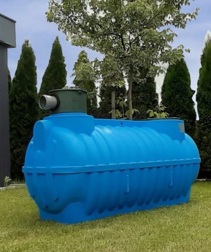 Marseplast 3500 literes esővízgyűjtő tartály, ipari méretű vízgyűjtés.