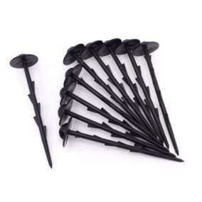 Fekete műanyag rögzítő tüskék, 10 db, tartós és időjárásálló.